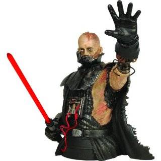 Gentle Giant Star Wars Force Unleashed Darth Vader Mini Bust