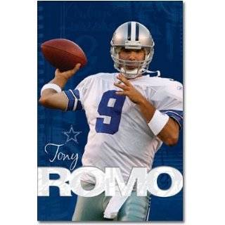  Dallas Cowboys (Tony Romo Throwing Football) Sports Poster 