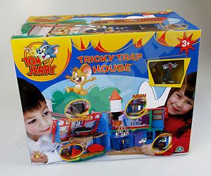 Kids Tom and Jerry Tricky Trap House Play Set Toy New